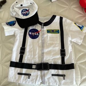 Nasa costume shirt and hat